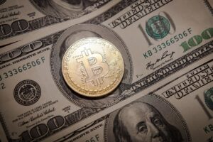 What's the Difference Between Cryptocurrency and Fiat Currency?