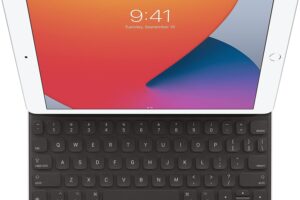 Unlock Cyber Monday Savings: Elevate Your iPad Experience with the Apple Smart Keyboard