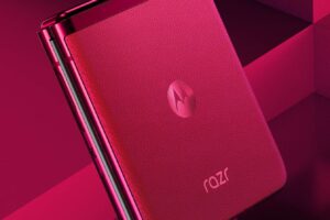 Motorola Razr+ 2023: A Modern Take on a Classic Design