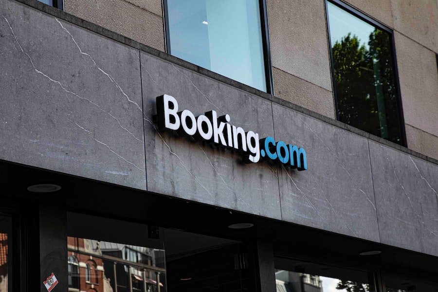 Maximizing Your Travel Experience: How Booking Holdings Can Help You Plan Your Next Adventure