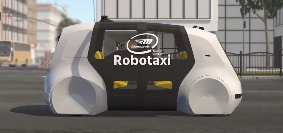 Robotaxis Roll into Town: Transforming Transportation or Urban Nightmare?