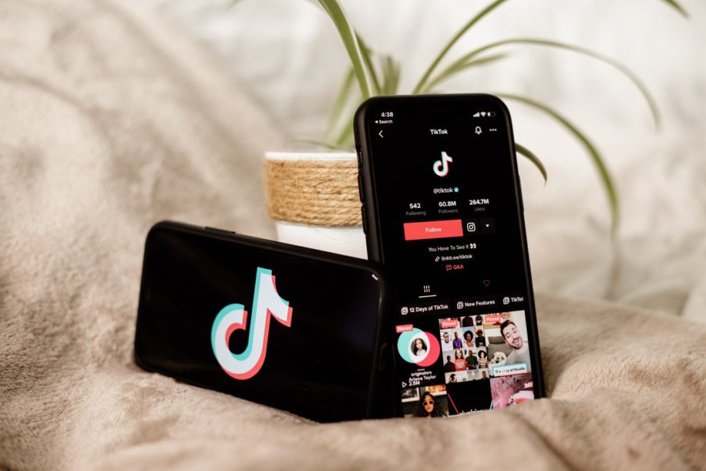 TikTok's Takeover: A Short-Form Video Revolution Challenging YouTube and Facebook
