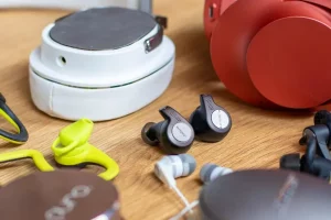 How to Choose the Right Headphones or Earbuds for Your Needs