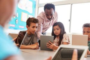 How to educate children on media literacy and online safety