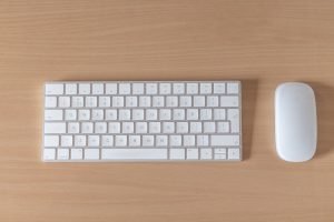 How to Connect a Wireless Mouse and Keyboard to Your Laptop