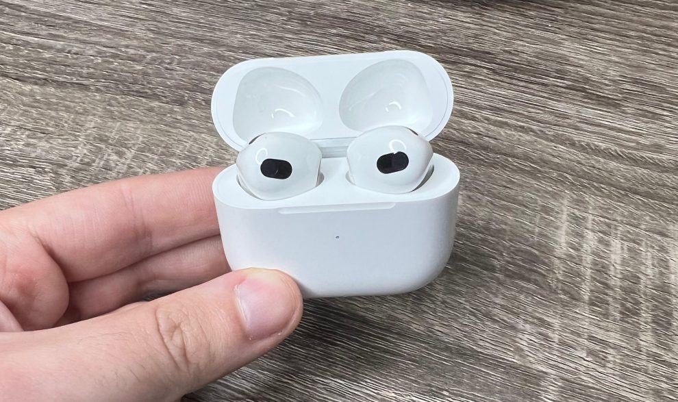 How to Reset Your AirPods