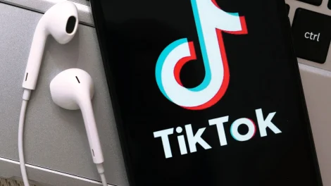 How to Open a TikTok Account and Become a Social Media Sensation