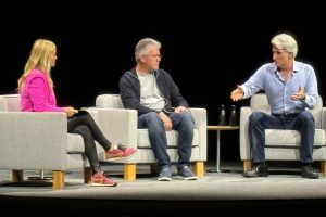 AI Ascendant: Inside Apple's Bold Vision for "Personal Intelligence" with Craig Federighi & John Giannandrea