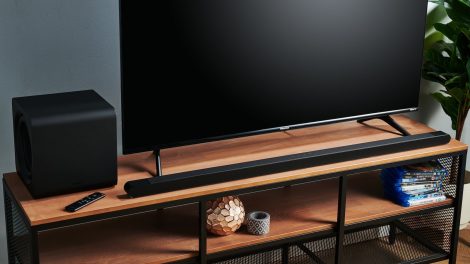 Samsung HW-S800D Soundbar Review: Slim Design, Mighty Sound