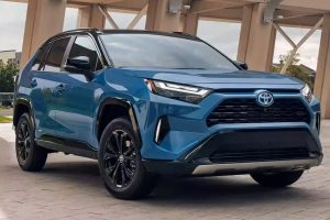 2023 Toyota RAV4: A Versatile Compact SUV