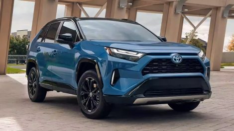 2023 Toyota RAV4: A Versatile Compact SUV