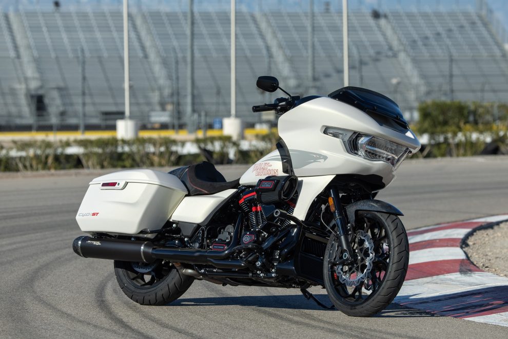 2024 CVO™ Road Glide® ST by Harley-Davidson