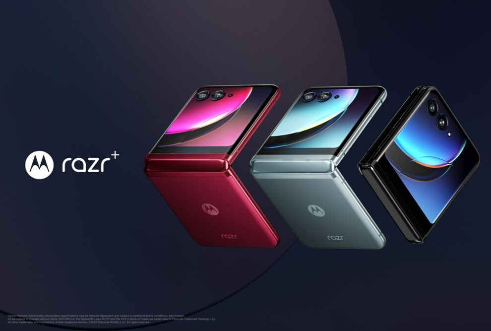 Flip Flop or Fold Forward? A Look at the Motorola Razr+ and Razr (2024)