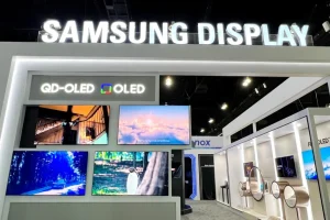 A Pixel Perfect Display? Samsung OLEDs Light Up the Future of iPhone and Pixel