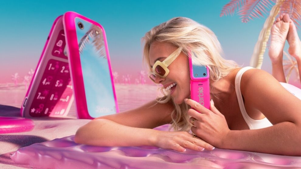 Barbie Flip Phone: A Fashionable Comeback