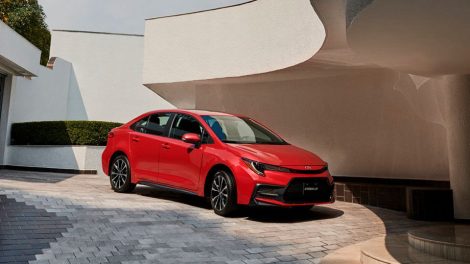 2024 Toyota Corolla: A Reliable Compact Champion