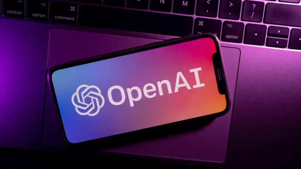 OpenAI Poised for $500 Million SoftBank Investment as AI Funding Frenzy Intensifies