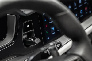 Tech giants and car manufacturers are bringing back physical buttons in Gadgets and Cars