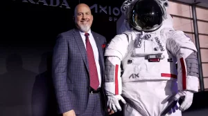 "The Astronaut Wears Prada" Axiom Reveals the First Lunar Spacesuits Since Apollo