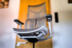 The Budget-Friendly Sihoo Doro S100 Ergonomic Chair That Punches Above Its Weight Class