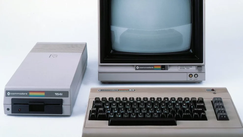 Vintage Indiana Bakery's 42-Year-Old Commodore 64 Still Serves Up Sales