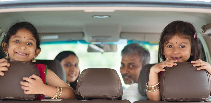 Smart Parents' Guide: Essential Car Features That Make Family Travel a Joy