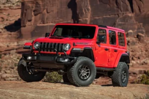 Jeep's V8 Wrangler Final Edition Blends Raw Power with Six-Figure Luxury