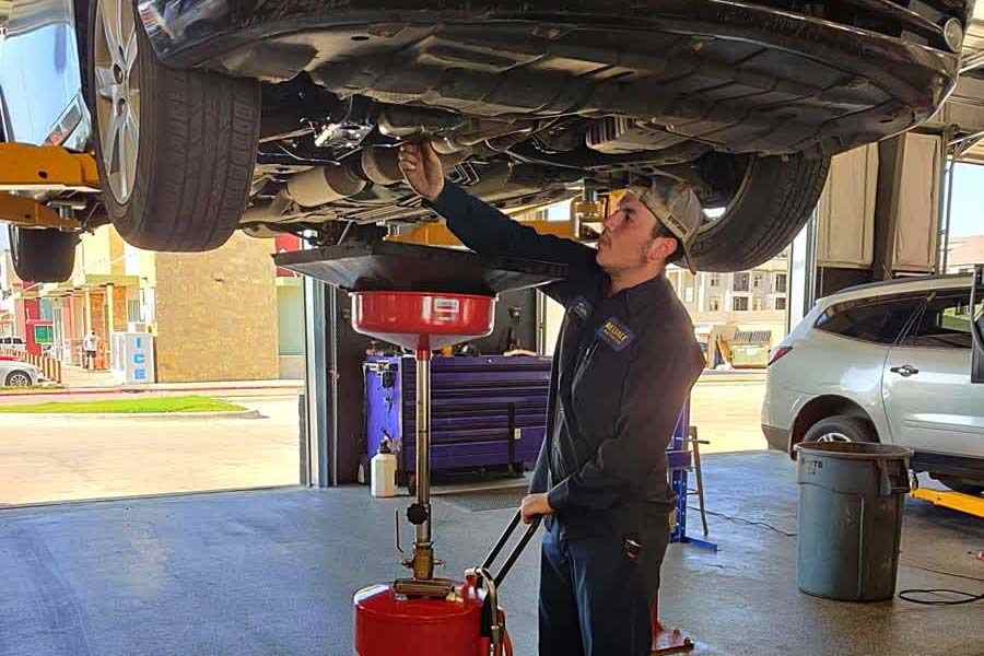 Master Mechanic Secrets on Perfect Oil Changes Every Time