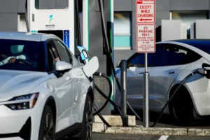 Federal EV Rebate Crisis Hits Canada as Automakers Scramble to Fill $5,000 Gap