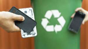 How to Responsibly Recycle or Sell Your Old Smartphone Step-by-Step